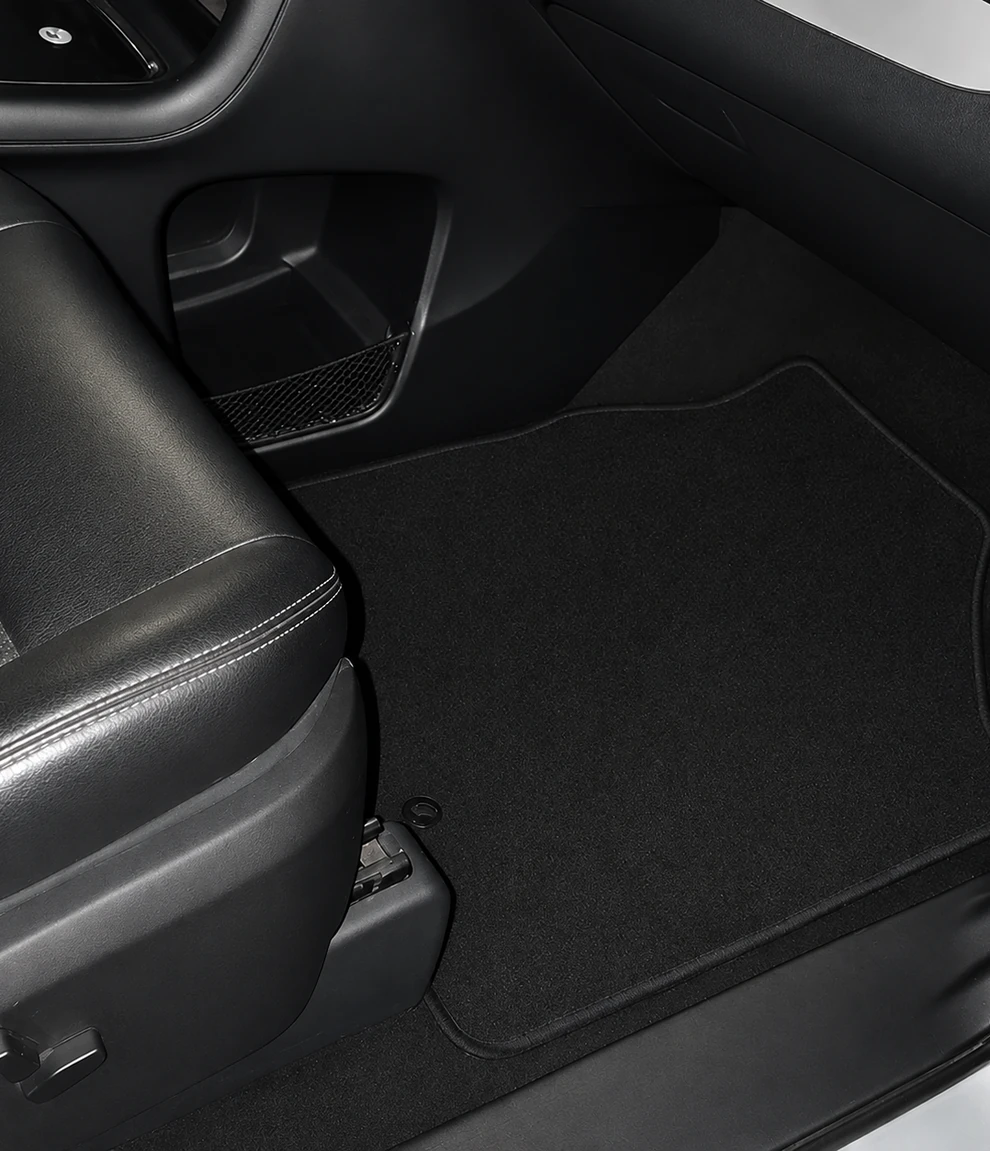 Tapis et espace passager nettoyés dans un Dodge Grand Caravan