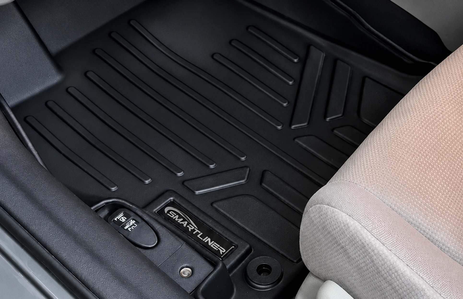 Tapis conducteur propre dans une Honda Civic 2016